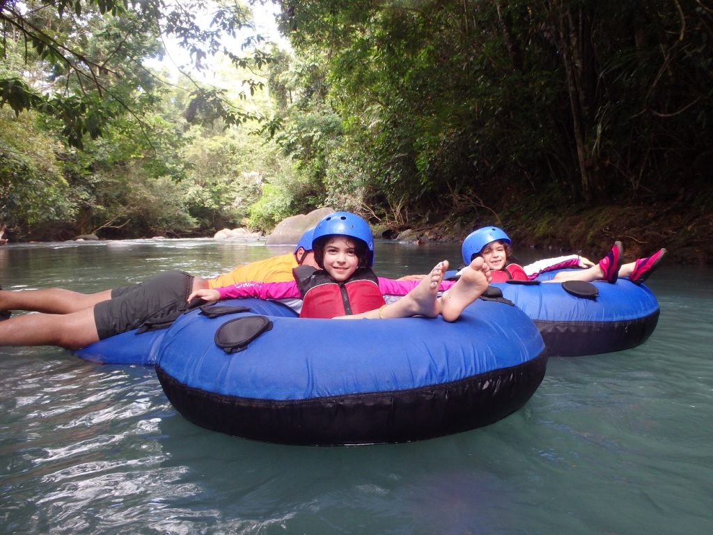 Tubing in Costa Rica, a safe experience for kids too